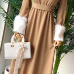 فستان صوف مع فرو